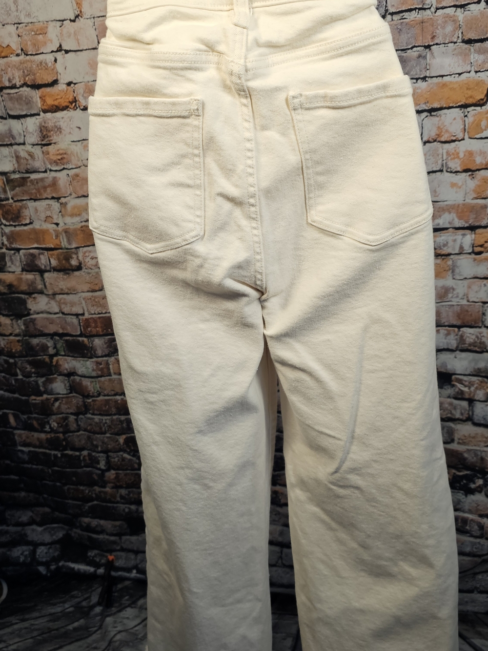 Oliver Logan Wide Leg Crop Jeans Size 28 Ecru Cream Raw Hem High Rise Denim - Picture 4 of 5